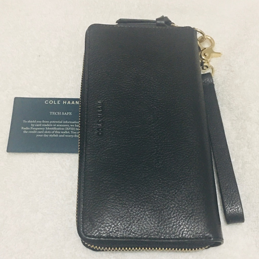 Cole Haan Piper Zip Around Wallet Wristlet